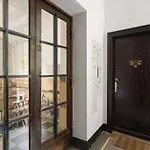 June C Studio W/Small Balcony